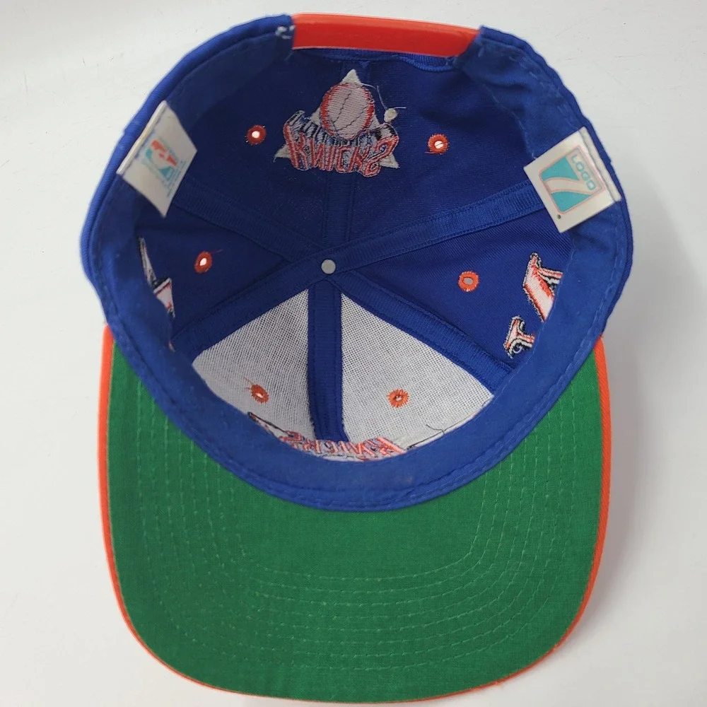 Vintage New York Knicks Hat Snapback (Fits‎ Small) Logo 7 Blue NBA Big Wrap Logo